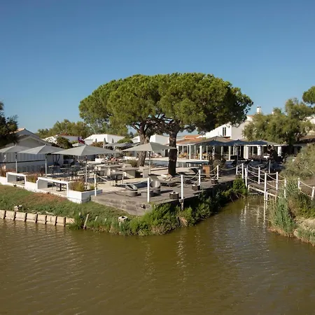 Mas De La Fouque - & Otel